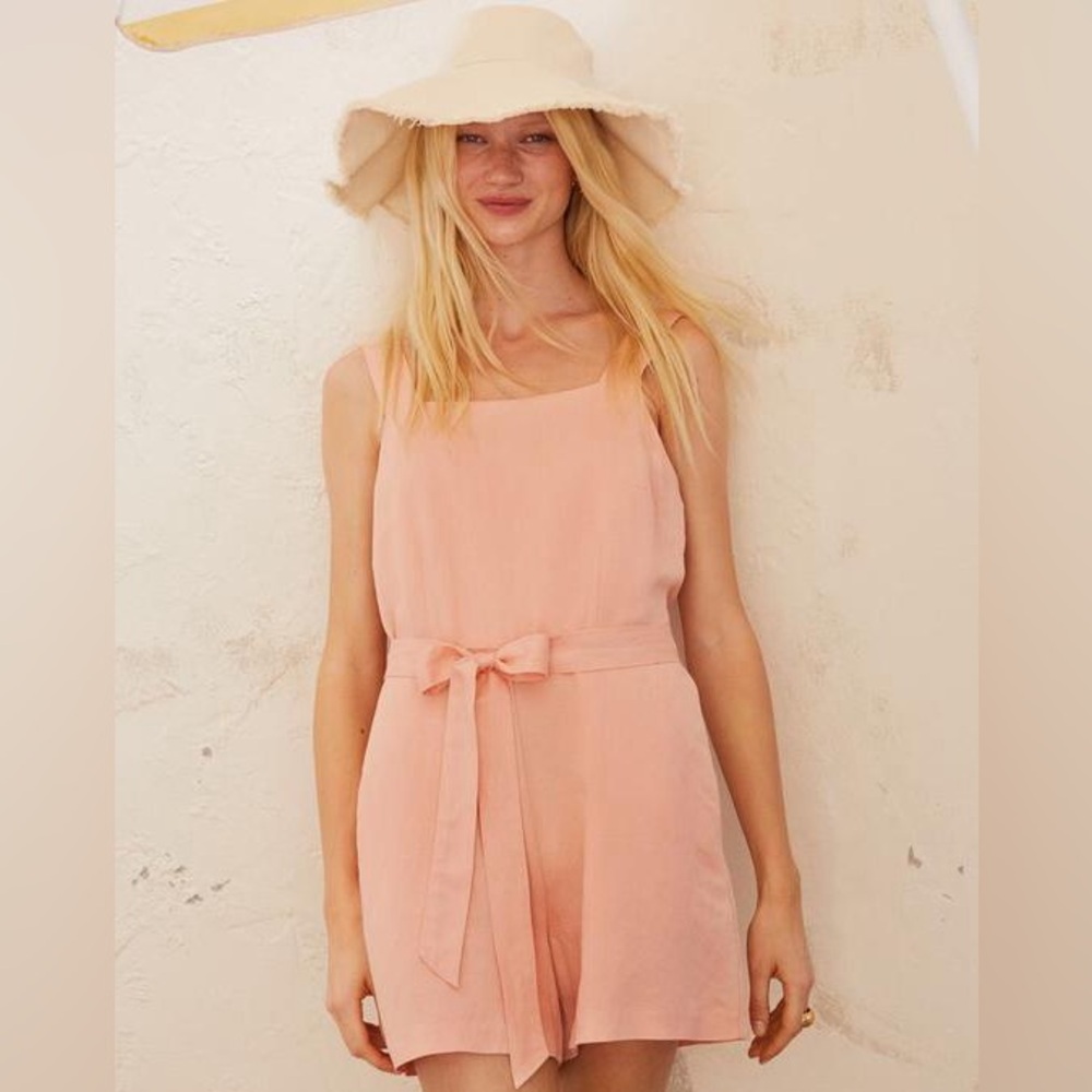 H&M Linen Blend Brand New Peach Women’s Romper/ Shorts Jumpsuit- Size Small